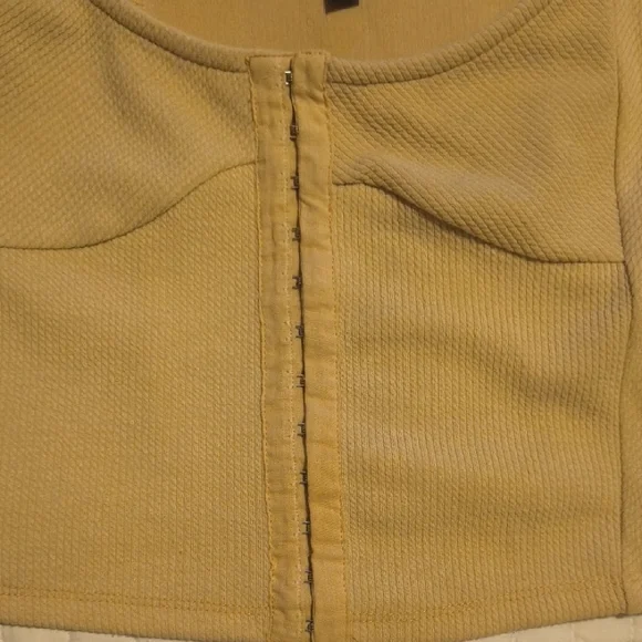 Papermoon Beige Sleeveless Top - Picture 3 of 5